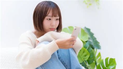 嫉妬 した 時|嫉妬して苦しい！その原因や対処法は？体験談や男女の違いも .